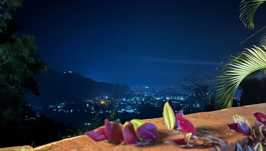 GETTING INTO BHUTAN PHUNTSHOLING